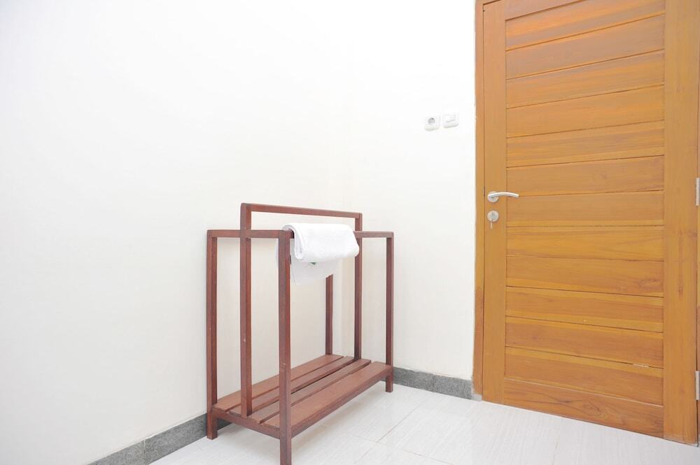 Джимбаран: 艾里巴厘岛金巴兰乌鲁瓦图列斯塔利巷 1 号酒店(Airy Eco Jimbaran Uluwatu Gang Lestari 1 Bali)