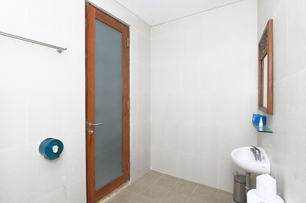 Унгасан: 巴厘岛艾里GWK乌干沙普拉佩格雅汉9号酒店(Airy Gwk Ungasan Pura Pengulapan 9 Bali)