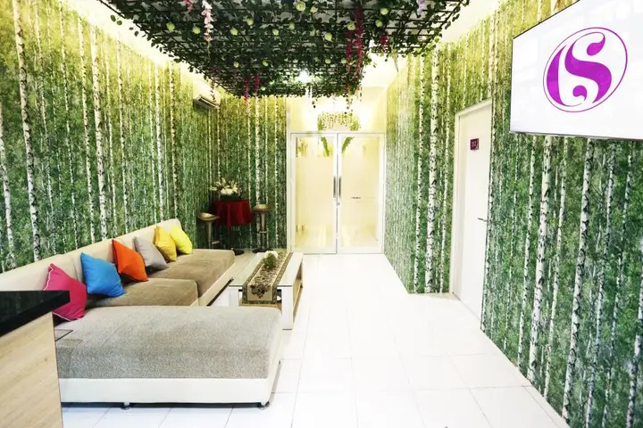 Сурабая: C Stone Hotel