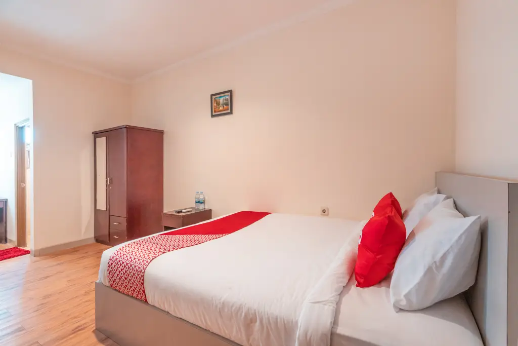 Куруг: OYO Flagship 2131 Hotel Binong