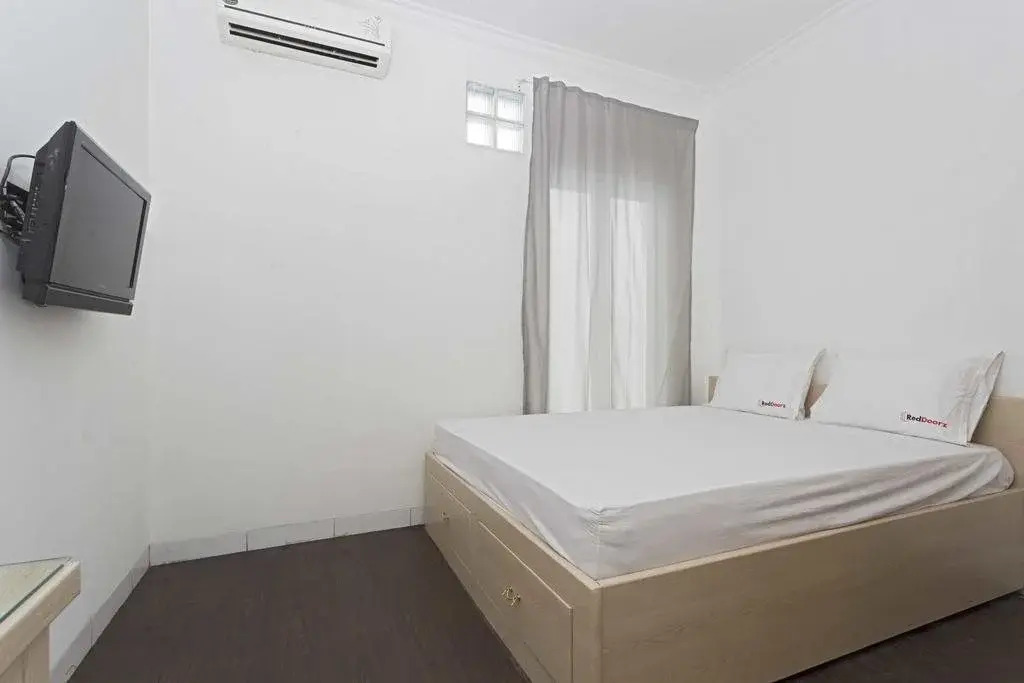 Джакарта: RedDoorz near Lottemart Fatmawati