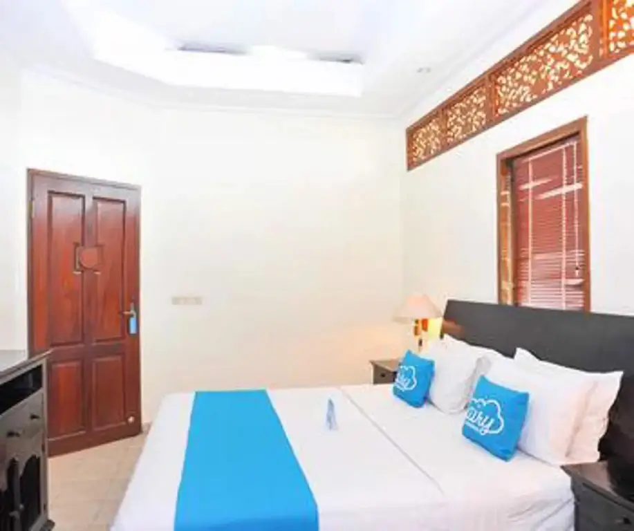 Керобокан: 艾里巴厘岛水明漾克罗波坎巴图贝里格 88 号酒店(Airy Seminyak Kerobokan Batu Belig 88 Bali)