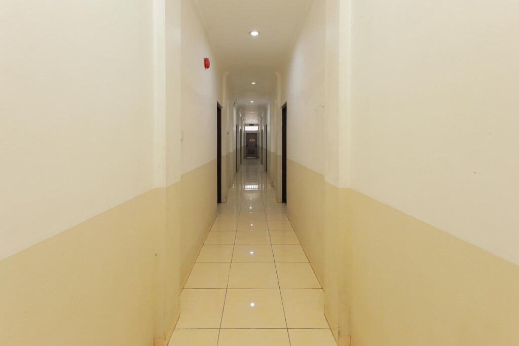 Сурабая: RedDoorz near Juanda Airport T1