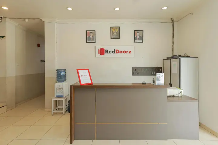 Сурабая: RedDoorz near Juanda Airport T1