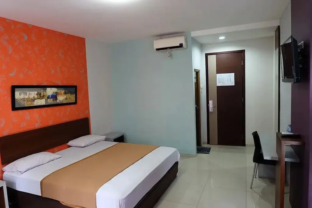 Южный Тангеранг: Hotel Fiducia Serpong