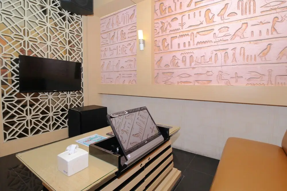 Сурабая: Airy Premier Tunjungan Walikota Mustajab 29 Surabaya