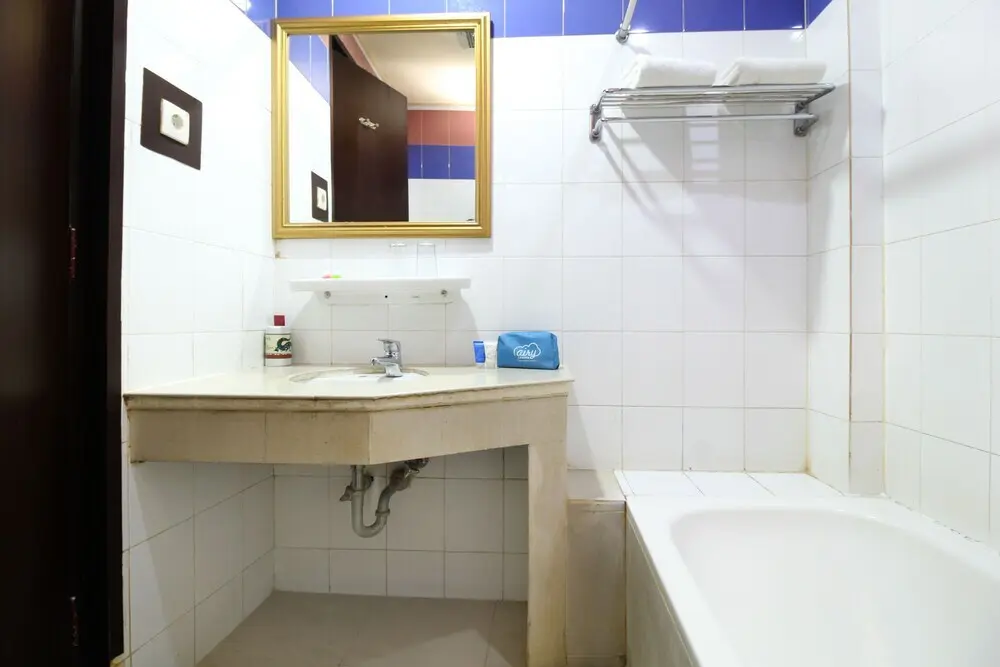 Макассар: Airy Ujung Pandang Lombok 30 Pattuniang Makassar