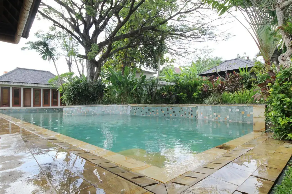 Керобокан: Airy Seminyak Kerobokan Kuwum Gang Rajawali Bali