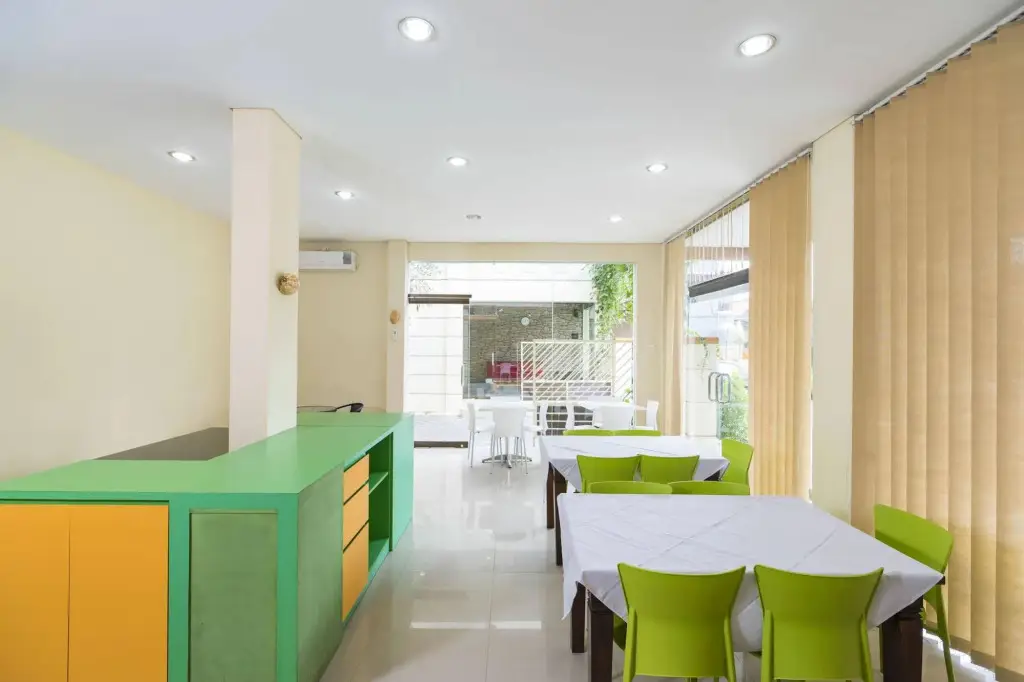Kara Residence by RedDoorz — фото 1