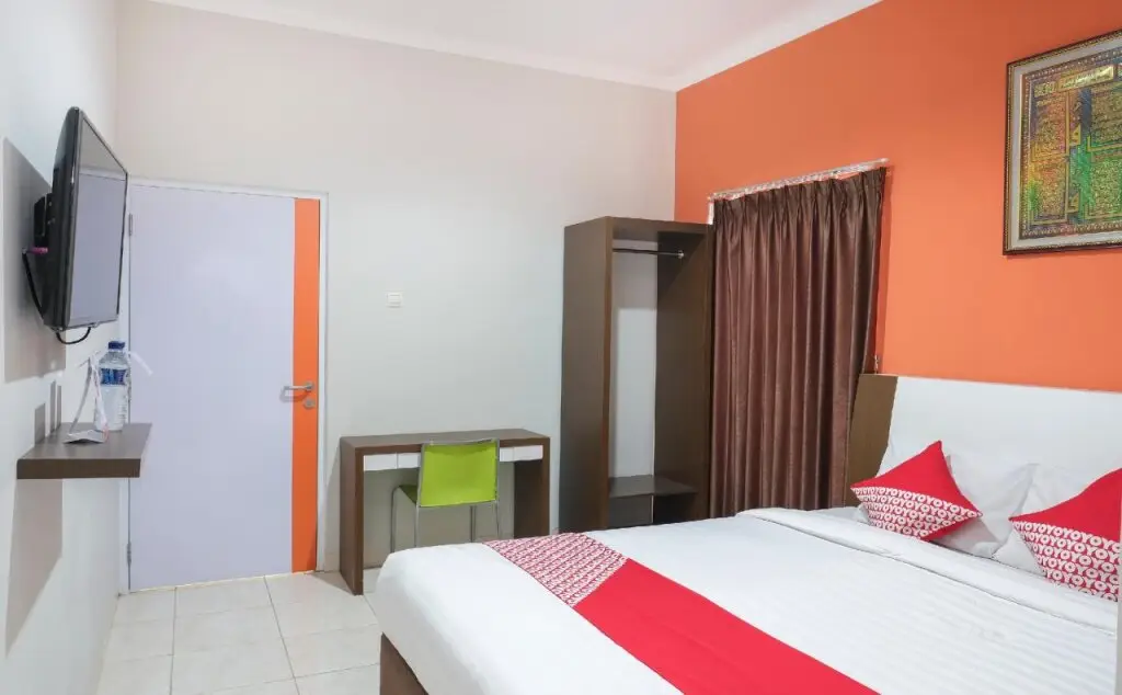 Батуретно: OYO 589 Hotel Desa Puri