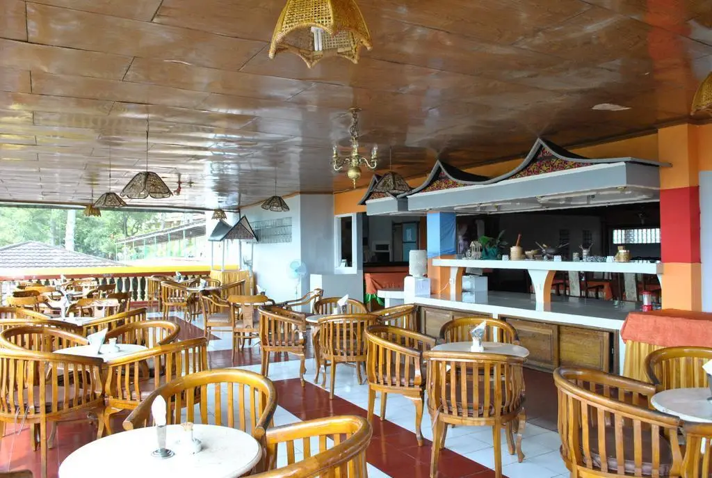 Букиттинги: Parai Mountain Resort - Bukittinggi