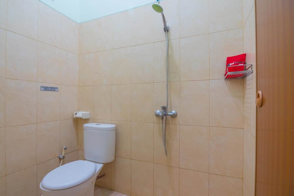 Бандар-Лампунг: Airy Tanjung Gading Gatot Subroto 63 Bandar Lampung