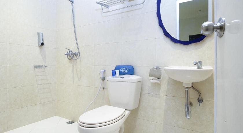 Семаранг: Airy Tegalsari Kawi Raya 49 Semarang