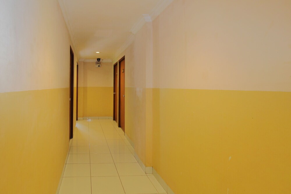 Батам: Airy Komplek Nagoya Square Blok C 66 Batam