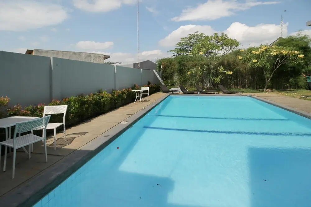 Семаранг: Airy Candisari Sisingamangaraja 4 Semarang