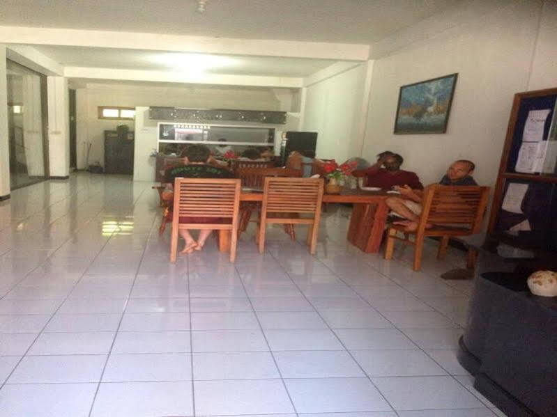 Сенджиги: On the Way Hostel Senggigi