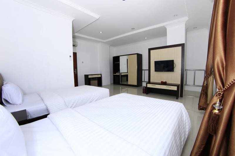 Паданг: Hotel My All Padang