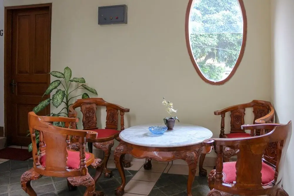 Бандунг: 艾里万隆帕拉扬廷布鲁特兰卡甘本唐酒店(Airy Eco Parahyangan Ciumbuleuit Ranca Bentang Bandung)