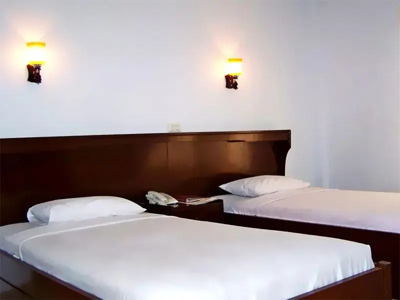 Падангсидемпуан: Pia Hotel