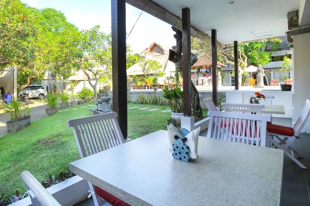 Кута: 巴厘岛水明漾克罗柏崁贝拉班888酒店(Airy Eco Seminyak Kerobokan Beraban 888 Bali)