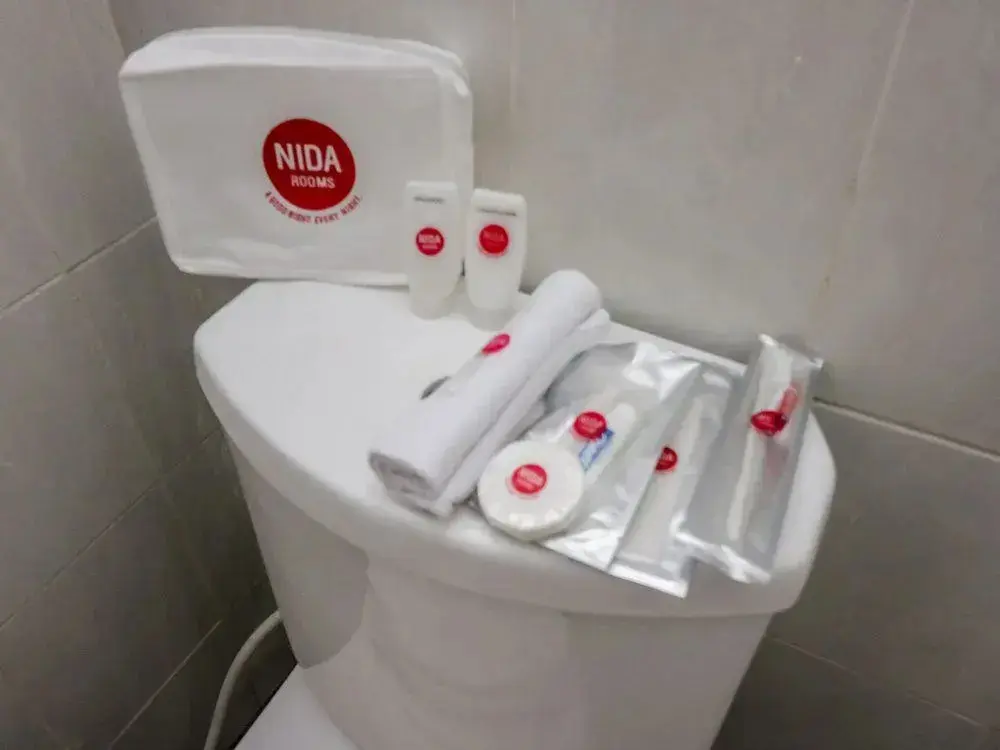 Кута: Nida Rooms Gelogor Carik Denpasar at Guest House Orchid