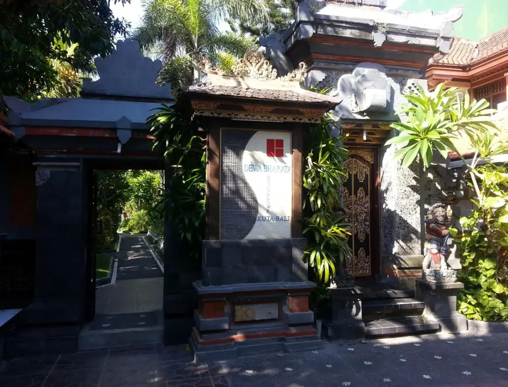 Nida Rooms Legian 194 Badung Kuta at Dewa Bharata Bungalows Legian — фото 1