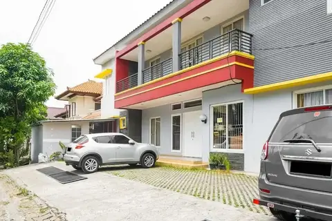 RedDoorz near Siloam Karawaci 3 — фото 1