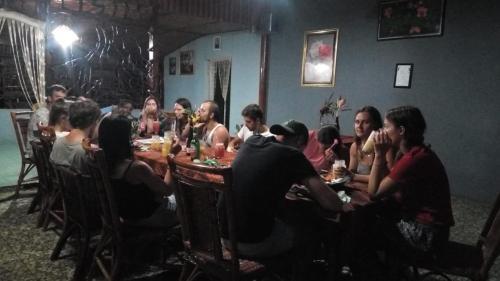 Букит Лаванг: Batu Mandi Guest House Bukit Lawang