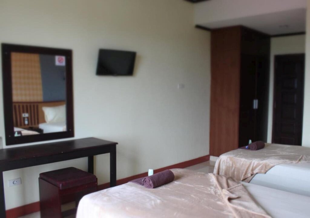 Банда-Ачех: 88 Hotel Atjeh