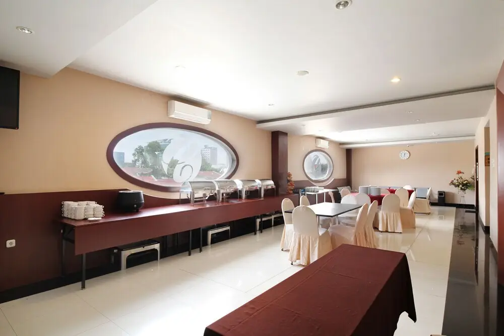 Макассар: Airy Maricaya Pasewang 27 Makassar