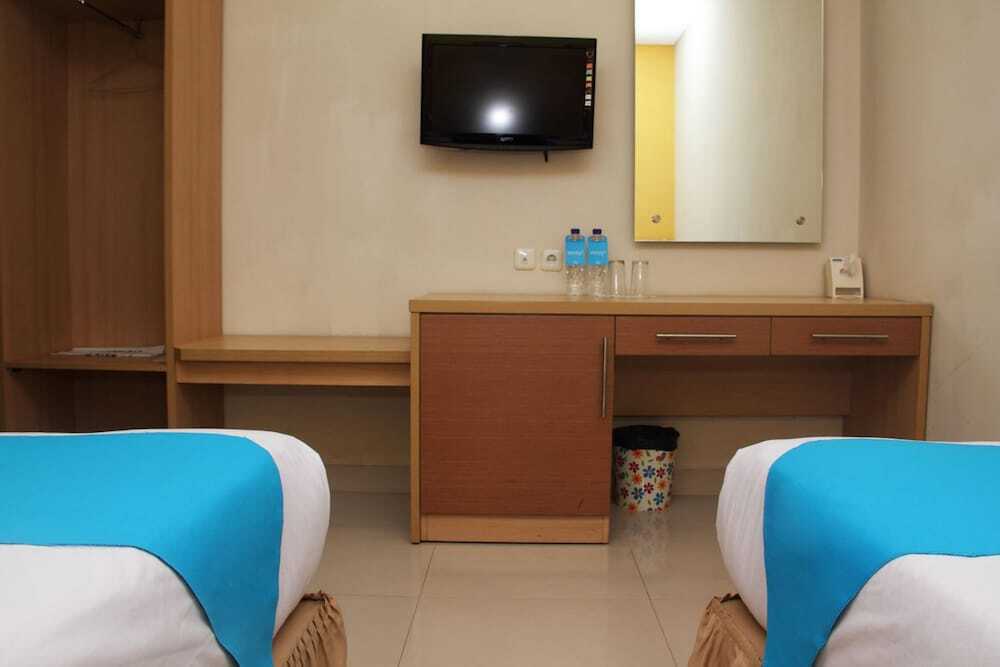 Макассар: Airy Panakkukang Boulevard Topaz F8 Makassar