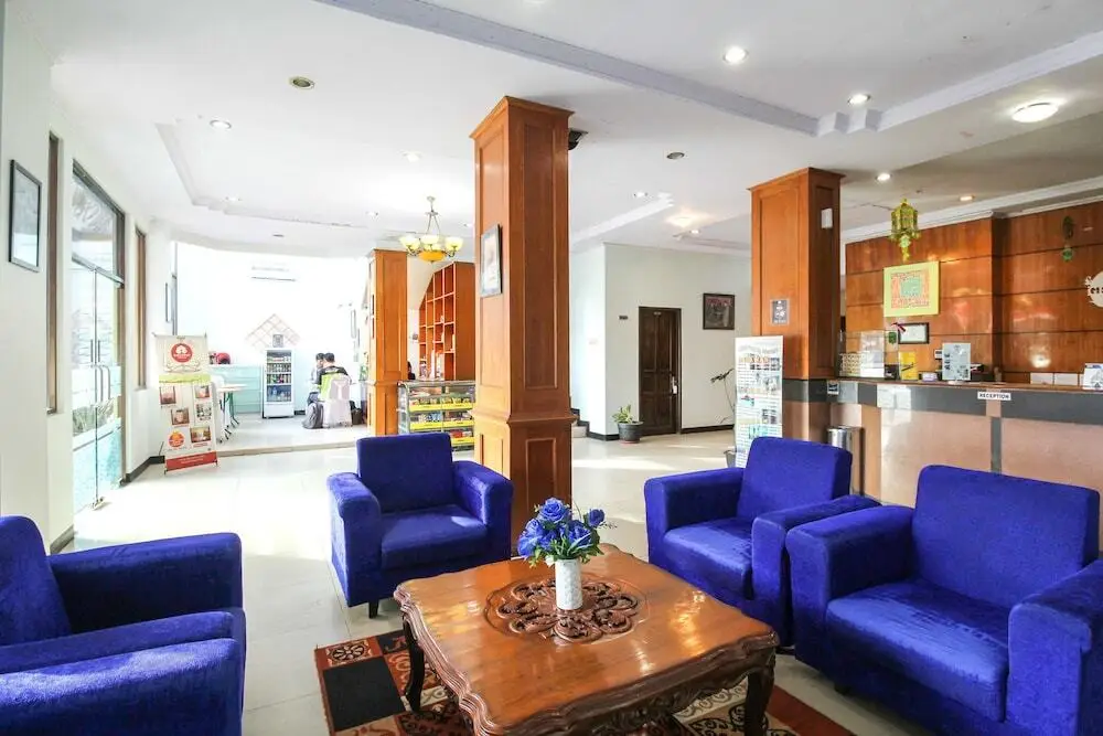 Таракан: Airy Lingkas Ujung Yos Sudarso 7 Tarakan