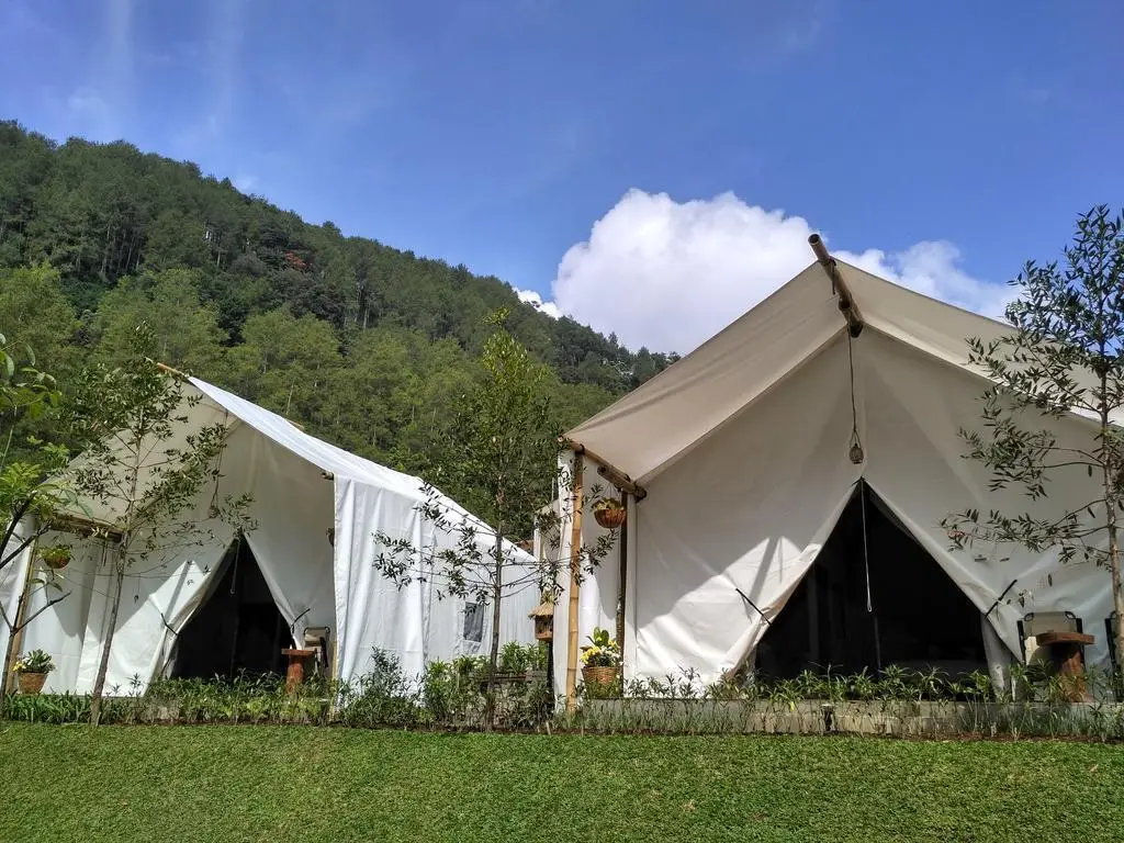 Лембанг: Maribaya Glamping Tent