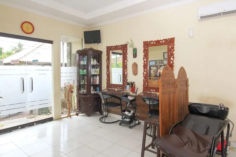 Лембонган-Айленд: Airy Nusa Lembongan Raya Jungut Batu Bali