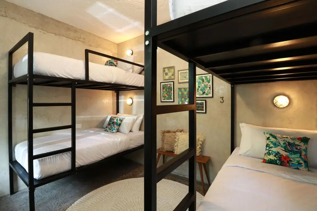 Кута: Kosta Hostel