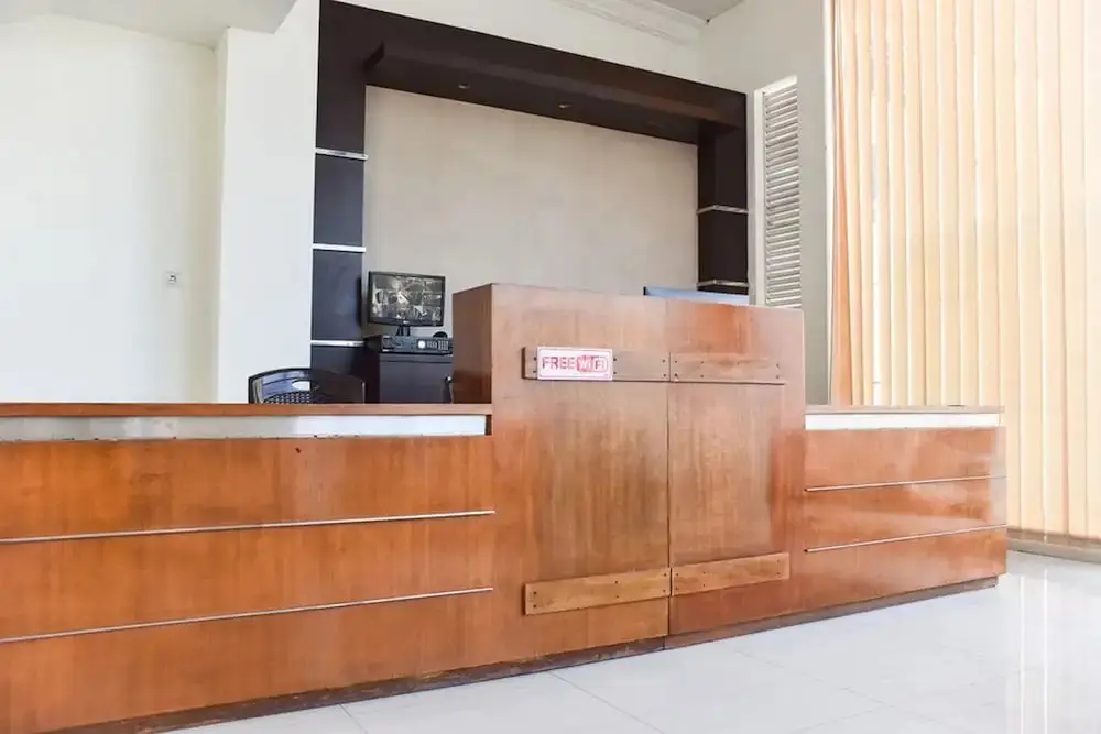 Вонособо: RedDoorz near Alun Alun Wonosobo