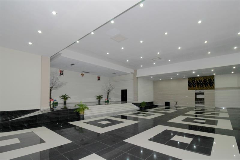 Джокьякарта: 艾里日惹卡塔姆梭布利简莫刚桑酒店(Airy Mergangsan Brigjen Katamso Yogyakarta)