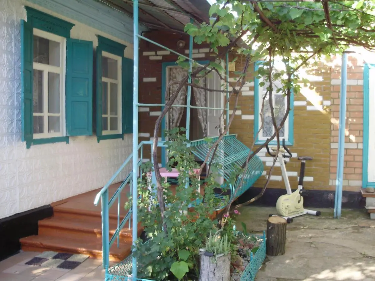 Мостовской: Chastnyij Guest House