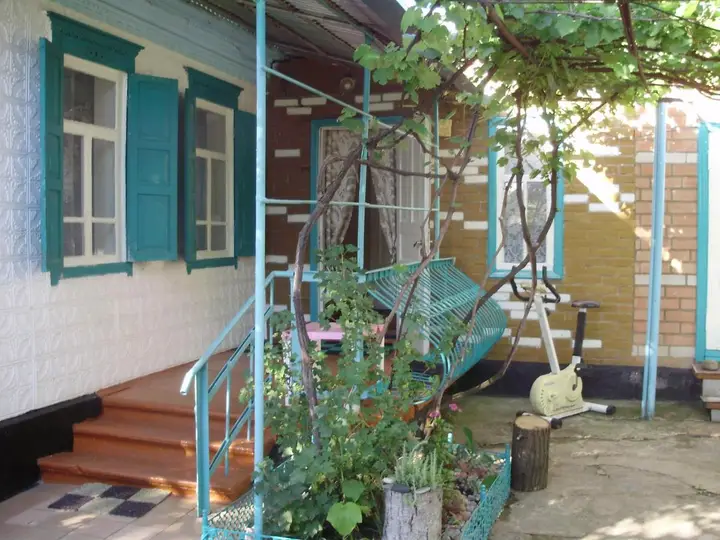 Мостовской: Chastnyij Guest House