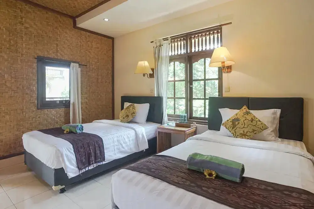 Убуд: Ubud City Hotel
