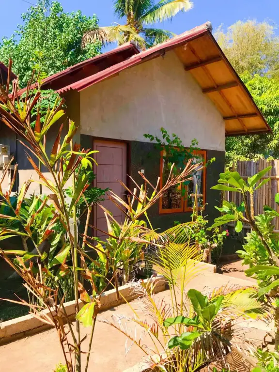 Гили Траванган: Santai Bungalow