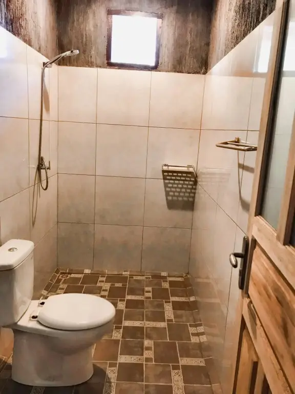 Гили Траванган: Santai Bungalow