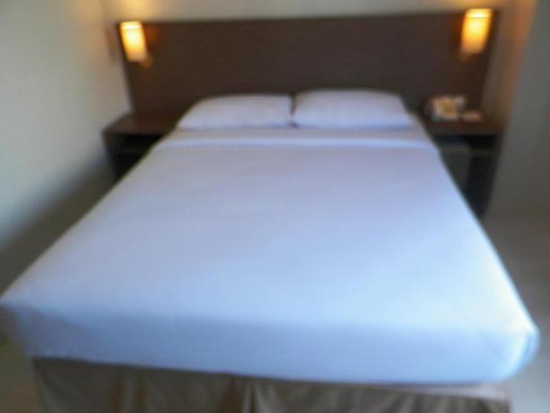 Макассар: Hotel Artha Kencana Makassar