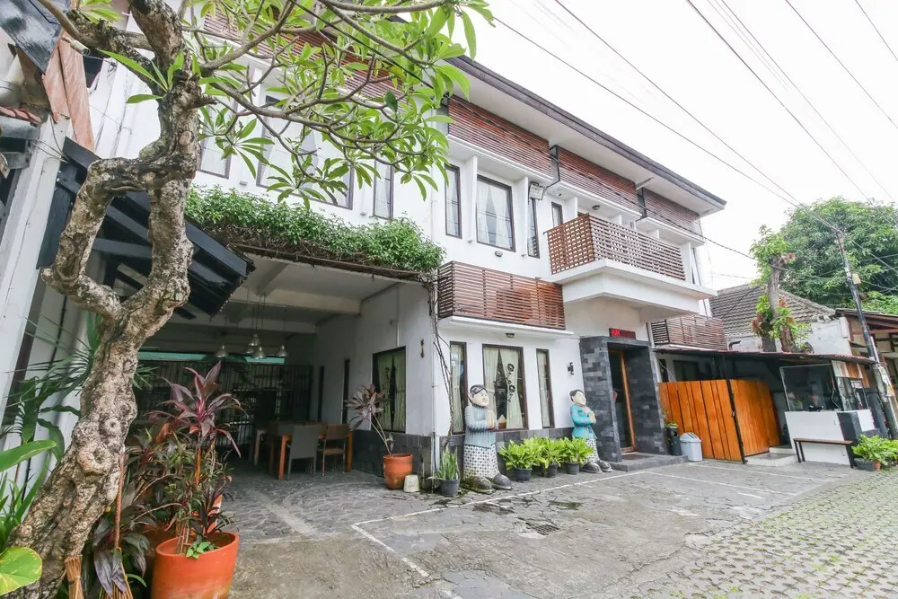 Джокьякарта: Airy Keraton Yogyakarta Agus Salim