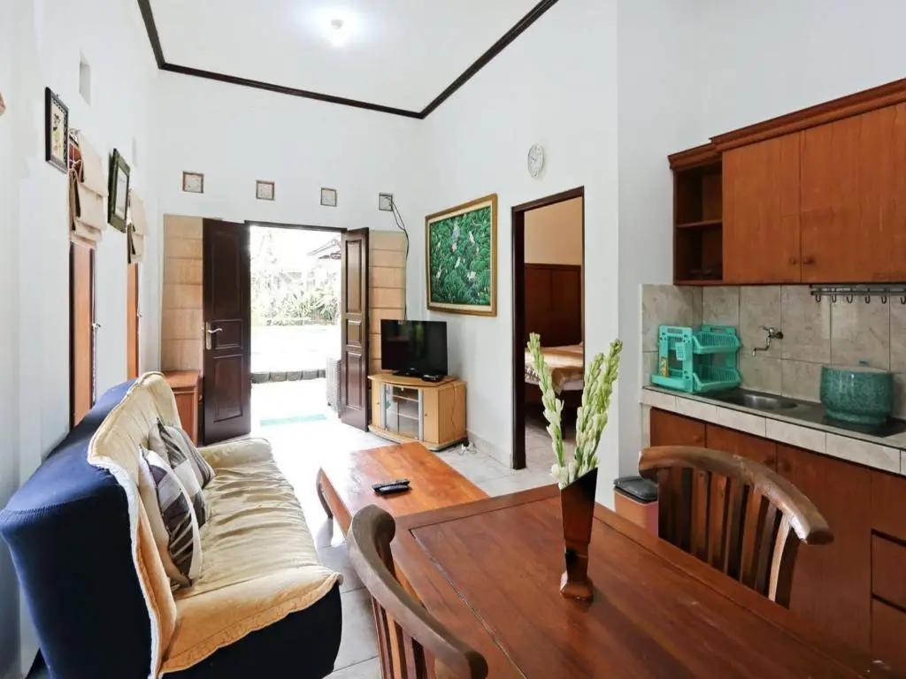 Керобокан: Rumah Akira Seminyak