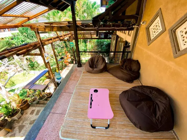 Унгасан: Home-Bience Hostel