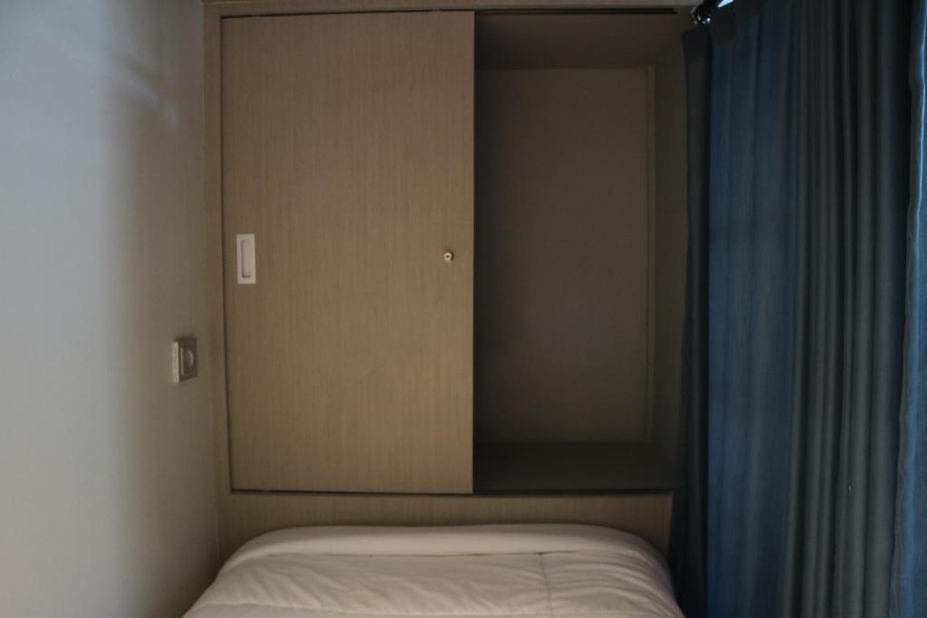 Унгасан: Home-Bience Hostel
