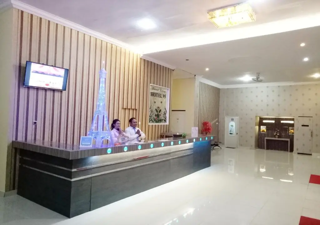 Понтианак: Airy Pontianak Selatan Imam Bonjol 95