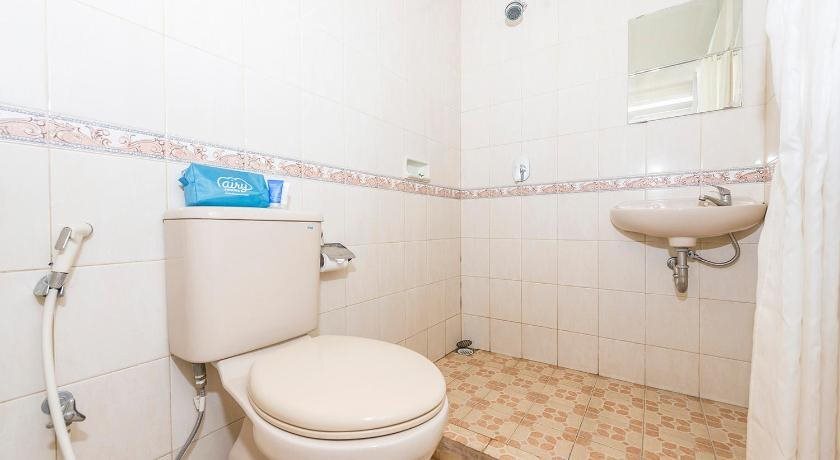 Семаранг: Airy Eco Semarang Timur Bangkong MT Haryono 854