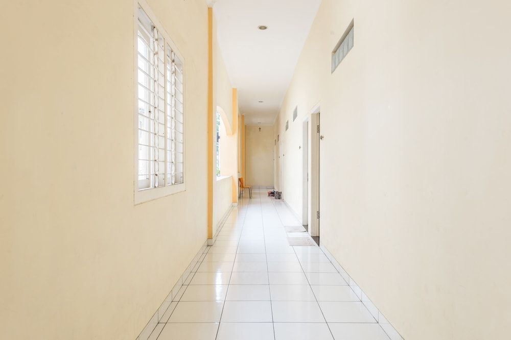Семаранг: Airy Eco Semarang Timur Bangkong MT Haryono 854